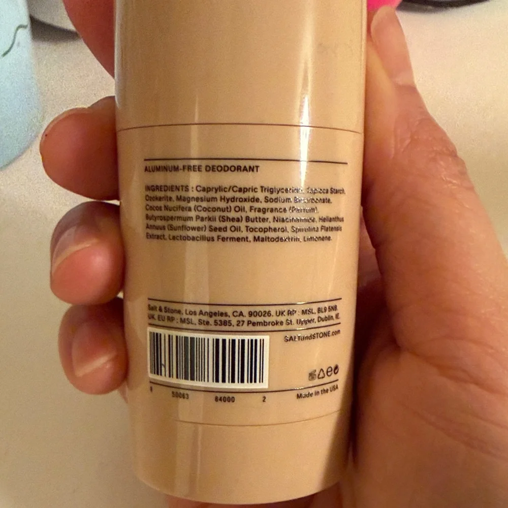 Salt & Stone Saffron & Cedar Deodorant - Mini Travel Size - Picture 3 of 3